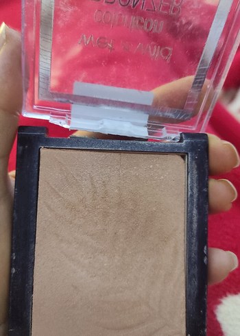 Wet n Wild Parlak Kahverengi Bronzlaştırıcı - Görsel 4