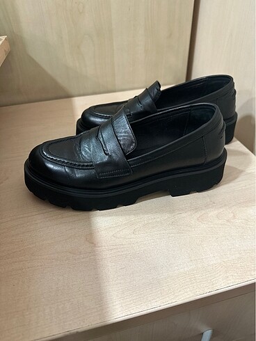 Diğer İçi dışı deri 37 numara Loafer