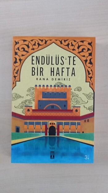 Endülüs'te Bir Hafta ve Ayasofya'da Bir Gece (2 kitap)