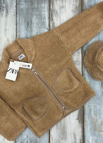 Zara marka peluş ceket ve şapka 