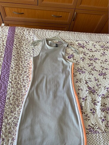 H&M H&M triko elbise