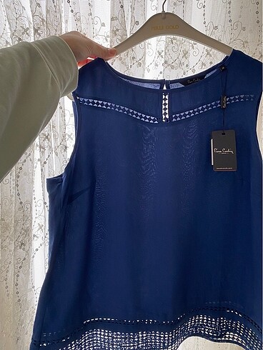 38 Beden Pierre Cardin bluz