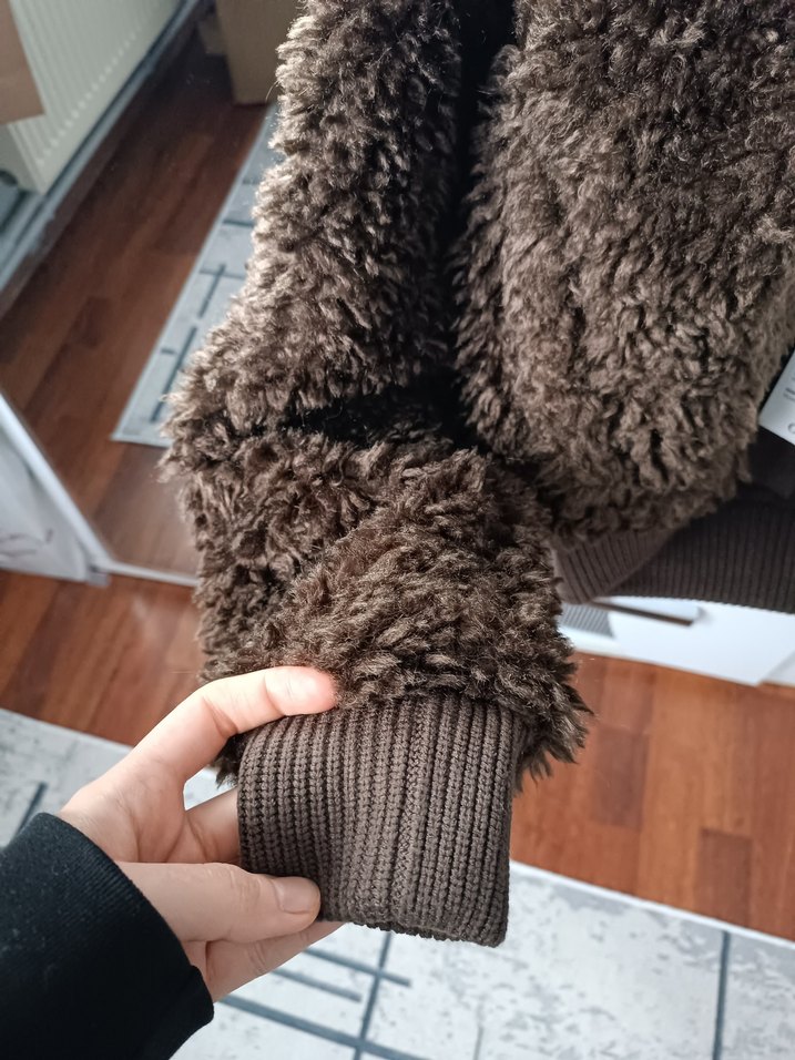 Kadın Kahverengi Kısa Peluş Ceket - Görsel 4