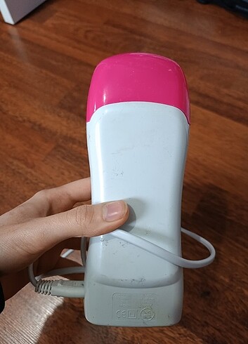 Diğer Ağda makinesi.