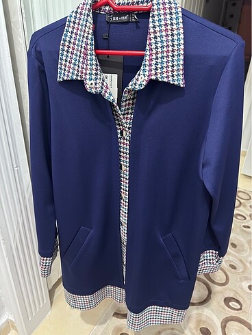 Diğer Lacivert çıtçıtlı tunik