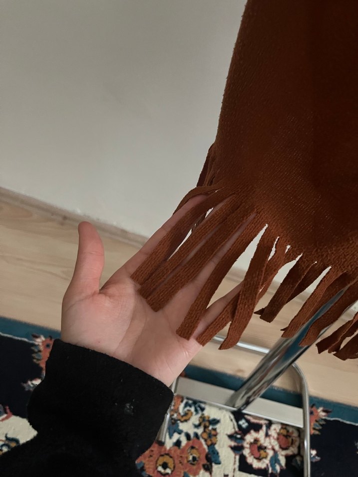 Püsküllü Kahverengi Bohem Triko Elbise - Görsel 2