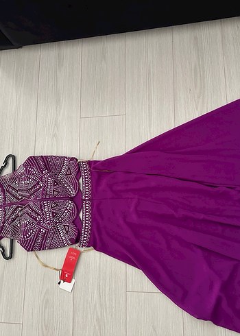 Mor İşlemeli Uzun Abiye Elbise - Görsel 4