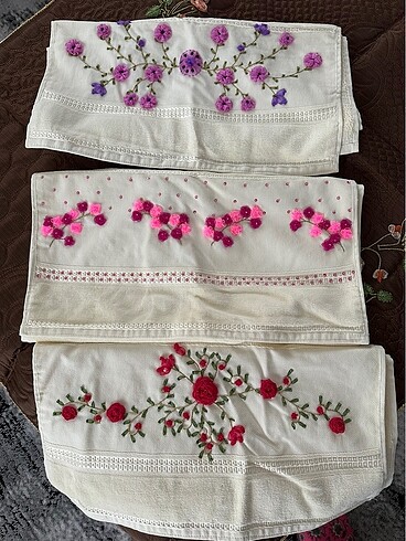 Kurdele nakışı seccade ve havlu - Görsel 2