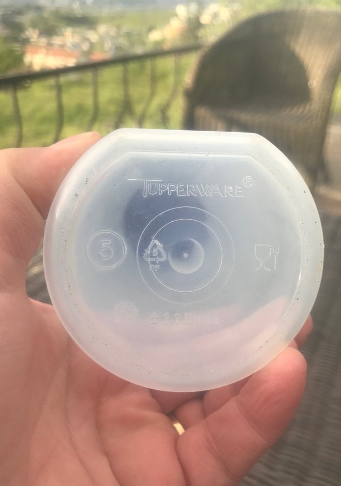 Tupperware Şeffaf Mavi Kapaklı  yağlık — görsel 3/5