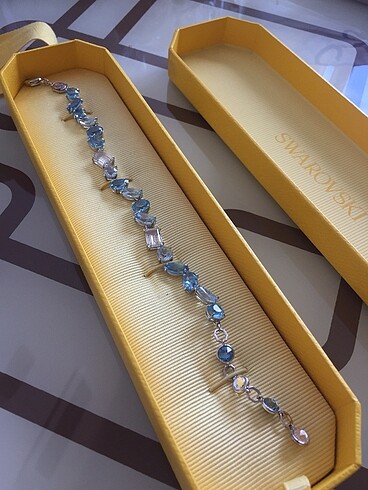swarovski bileklik