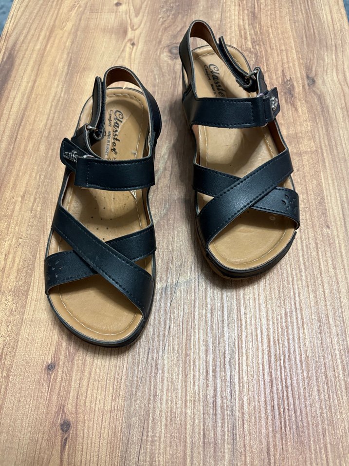 Siyah Dolgu Topuklu Sandalet - Görsel 2