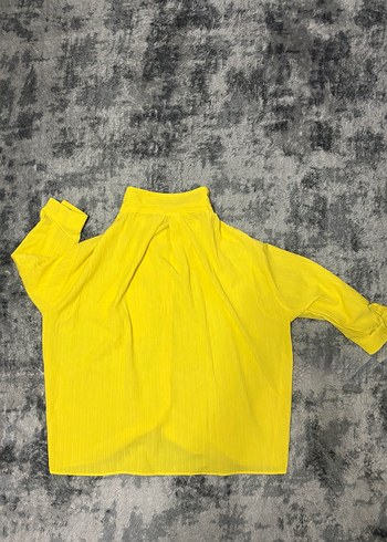 Sarı Düğmeli Kadın Gömlek - Görsel 2