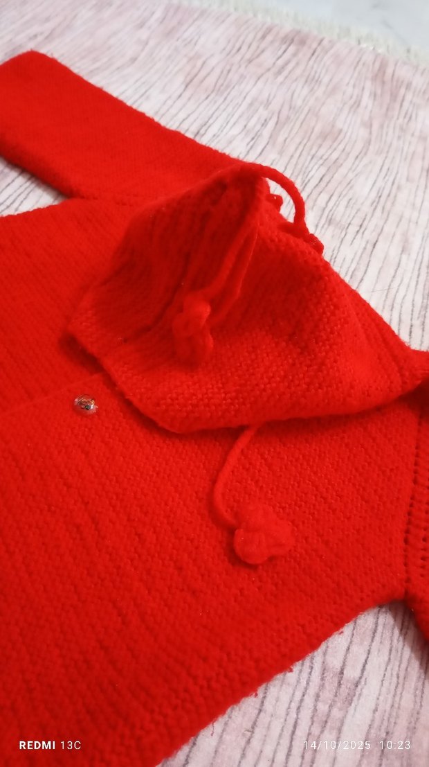 Kız Çocuk Kırmızı Örgü Hırka - Görsel 4