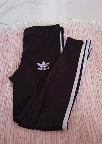 Adrienne Vittadini m