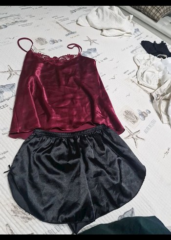 Bordo Askılı Mini Kadın Pijama Takımı