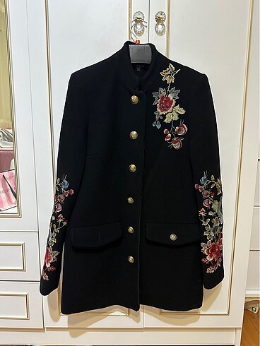 ZARA XS BEDEN ÇOK ŞIK KABAN