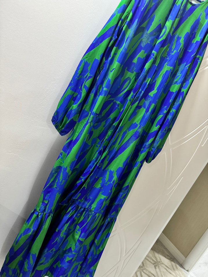 Mavi Yeşil Bağlama Desenli Uzun Elbise - Görsel 2