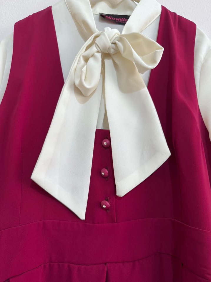 Mor Uzun İpek Dokulu Halter Yaka Elbise - Görsel 3