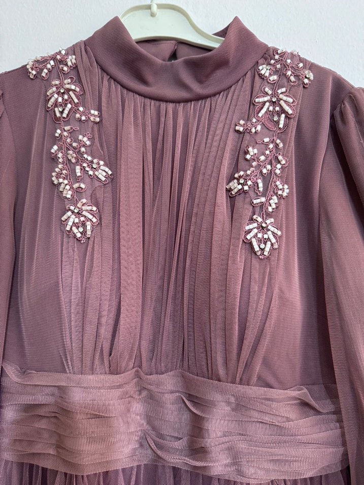 Uzun Mor İşlemeli Kadın Abiye Elbise - Görsel 3