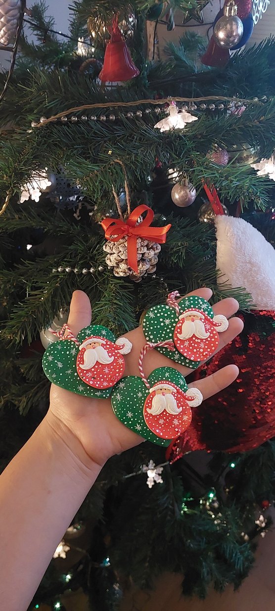 Renkli Noel Baba Temalı Tırnak Süsleri - Görsel 2