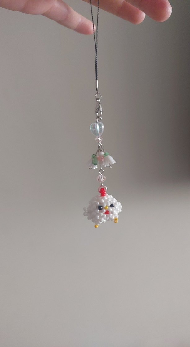 Boncuklu Beyaz Nakışlı Bohem Kadın Charm - Görsel 3