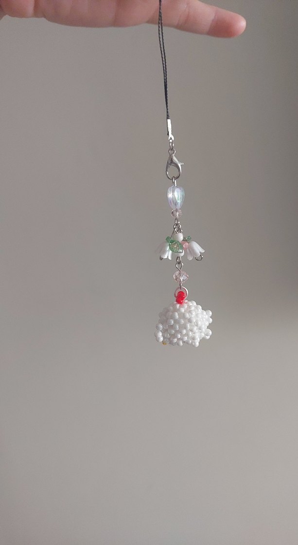 Boncuklu Beyaz Nakışlı Bohem Kadın Charm - Görsel 2