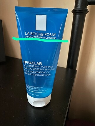 La roche posay yüz yıkama jel 200ml