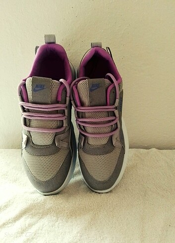 nike.