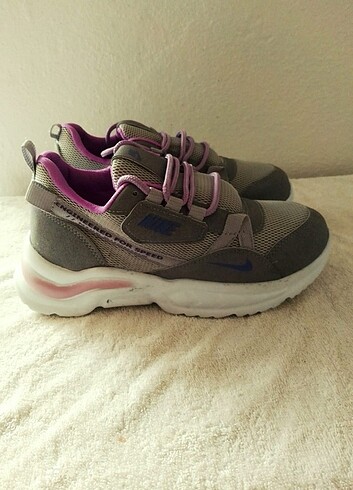 Nike nike.