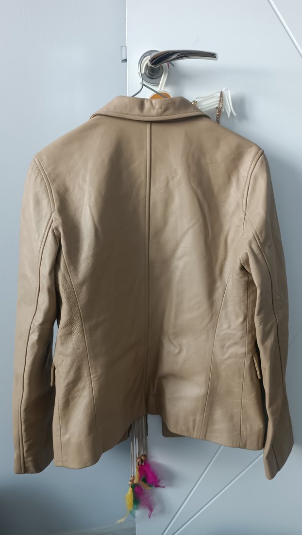 Bej Kadın Deri Ceket Düğmeli ve Normal Boy - Görsel 3