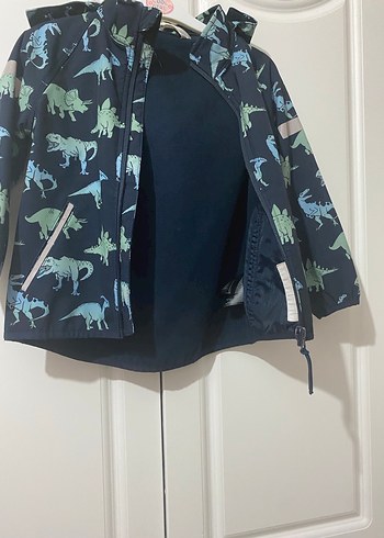 Erkek Çocuk Mavi Baskılı Fermuarlı Yağmurluk - Görsel 6