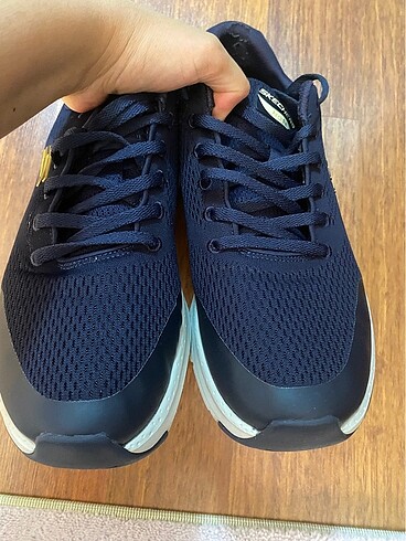 43 Beden lacivert Renk Skechers erkek ayakkabı