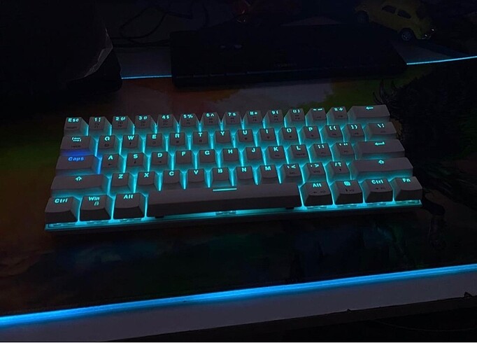 Klavye