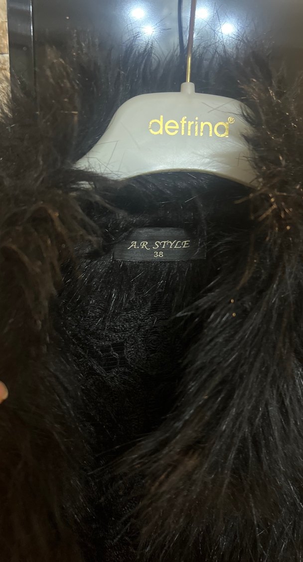 Siyah Kürklü Uzun Kadın Yelek - Görsel 3