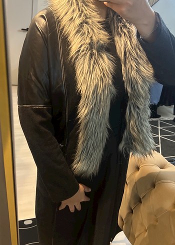 Mascara marka Kürk Yakalı Siyah Deri Kaban - Görsel 8