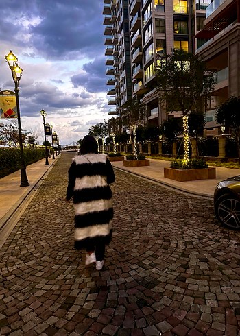 Ghisa marka Kapüşonlu Uzun Zebra Desenli Kadın Peluş - Görsel 2