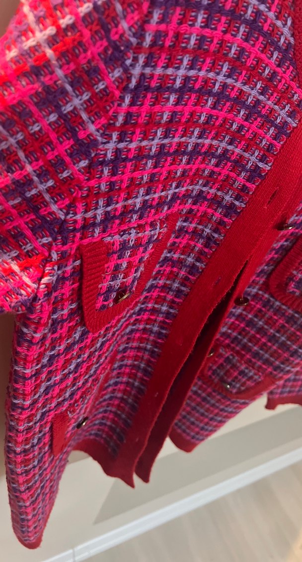 Düğmeli Bordo Kareli Kadın Hırka - Görsel 3