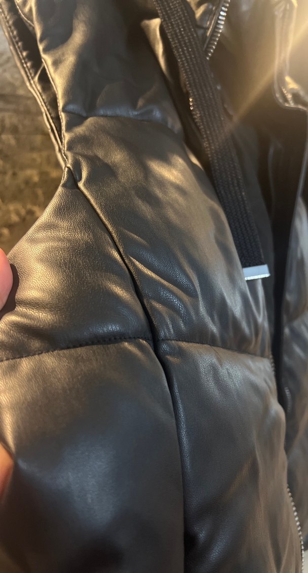 Pulbear marka Siyah Deri Fermuarlı Kolsuz Yelek - Görsel 3