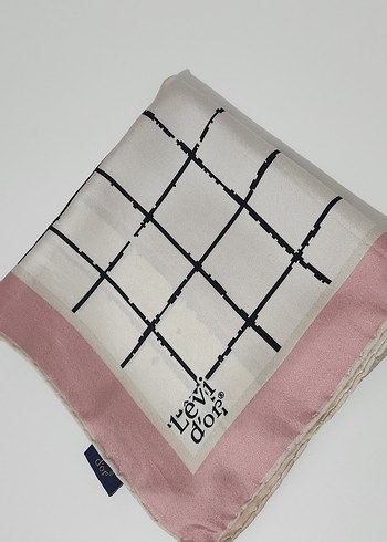 Lêvid'or Marka Eşarp - Görsel 4