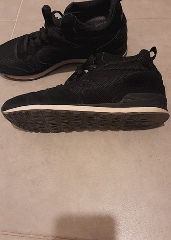 Siyah Kadın Spor Ayakkabı Velcro Detaylı - Görsel 2