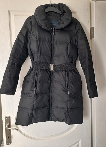 ZARA MONT 