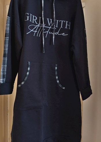 Siyah Kapüşonlu Baskılı Kadın Sweatshirt Elbise