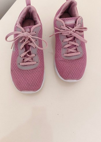 Skechers spor ayakkabi