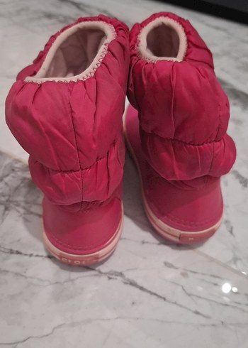 Crocs Kız Çocuk Pembe Fırfırlı Crocs bot