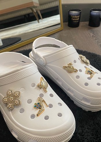 40 Beden Beyaz crocs taşlı terlik yeni her numarası mevcut