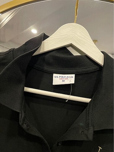 m Beden Polo etiketli elbise