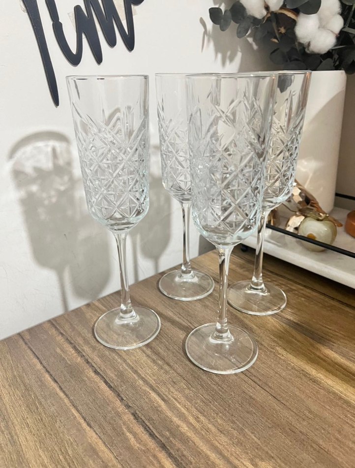 Keskin Desenli Kristal Kadeh - Görsel 2