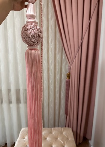 Nakışlı Pembe Perde Püskülü - Görsel 2