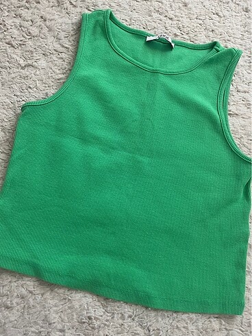 LC Waikiki Crop atlet