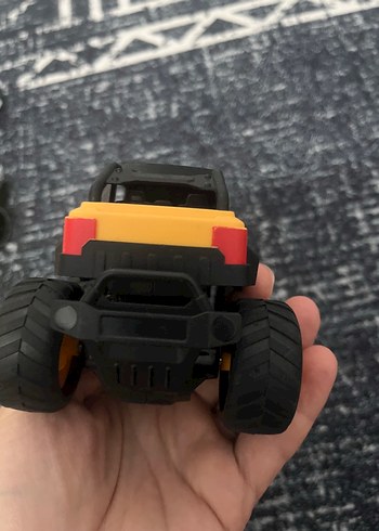 Beden Renk Sarı Mini Oyuncak Jeep Araba